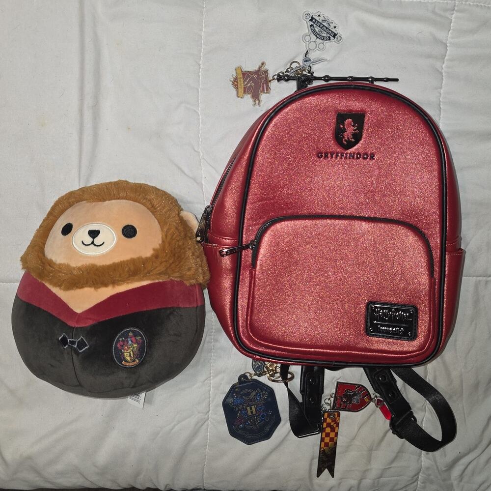 Loungefly Harry Potter Gryffindor metallic mini backpack bookbag bag & toy!